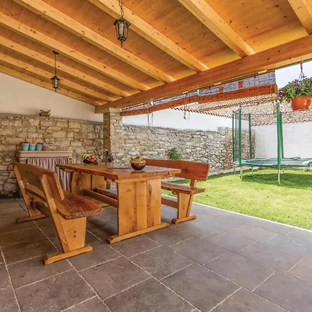 בית נופש Gorgeous In With Wifi *