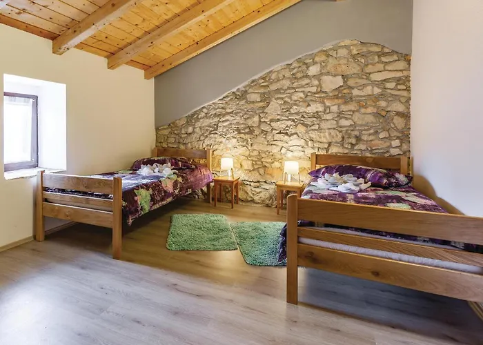 Gorgeous In With Wifi *